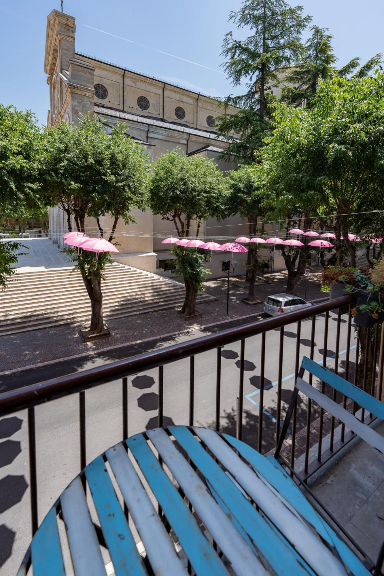 Apartmán L'Affaccio Sulla Piazza Avezzano Exteriér fotografie
